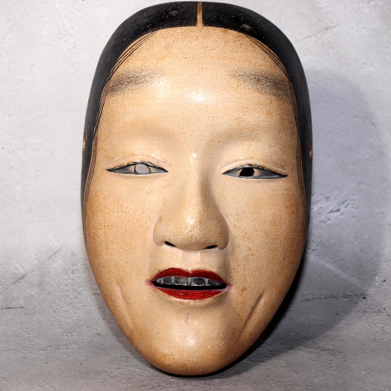 Japanese Wooden Noh Mask Koomote Fukai Female Hand Carved Signed
