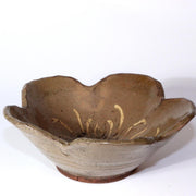 Japanese Antique Takatori ware Basin Flower-Shaped Bolw Tea Chawan pottery