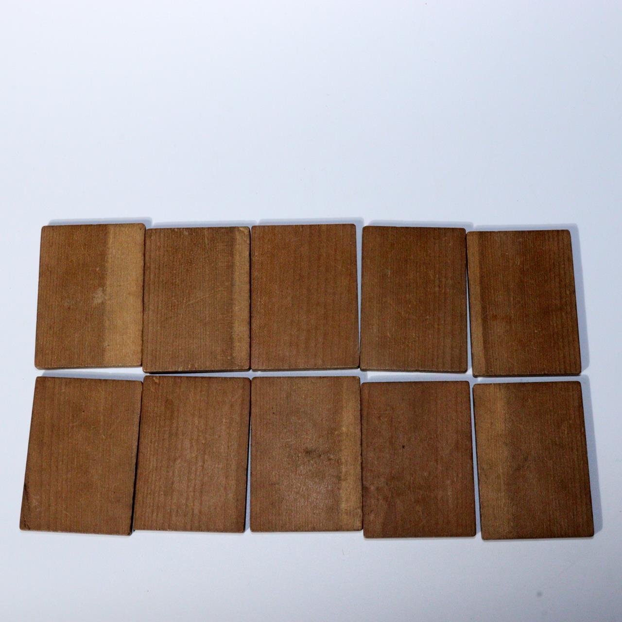 Japanese Antique wooden Karuta card game Tohoku region w / box WO351
