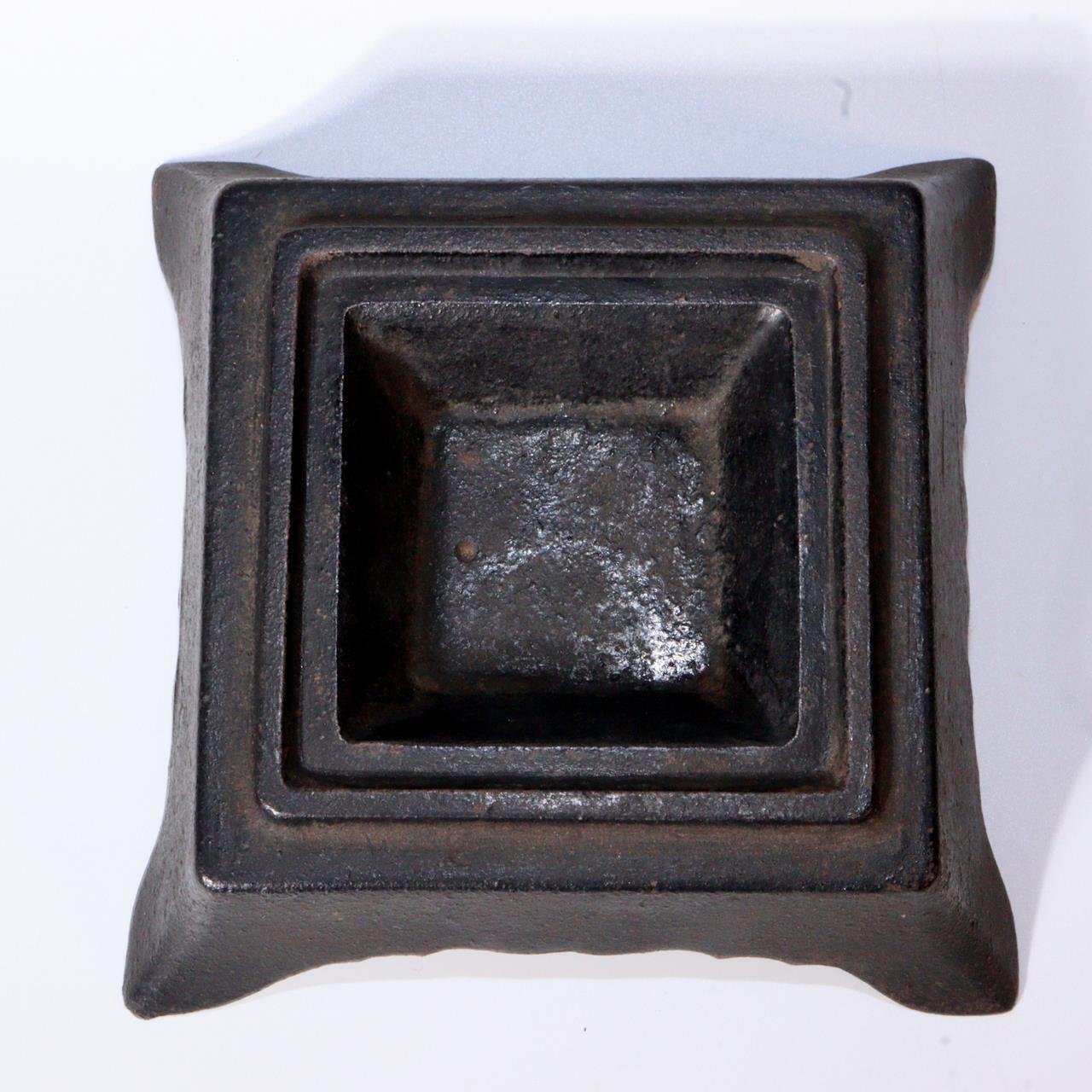 Japanese Iron Five storied pagoda ornament Temple Buddhism BOS848