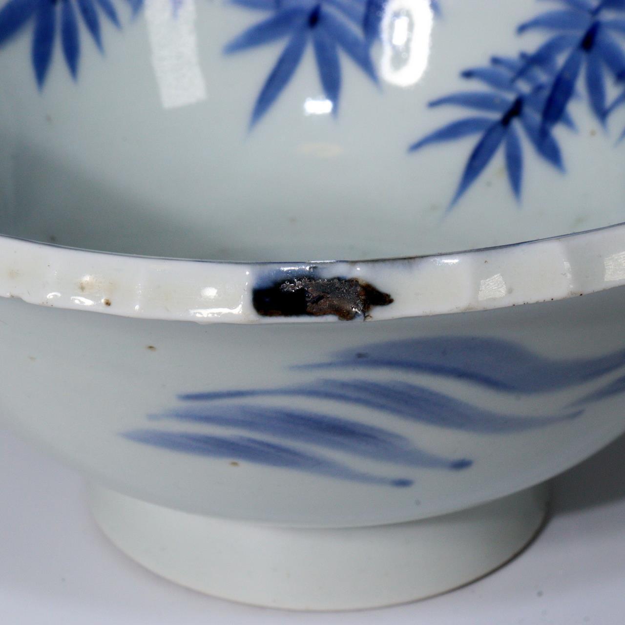 Japanese Tiger pattern Antique Porcelain Imari ware Bowl IP109