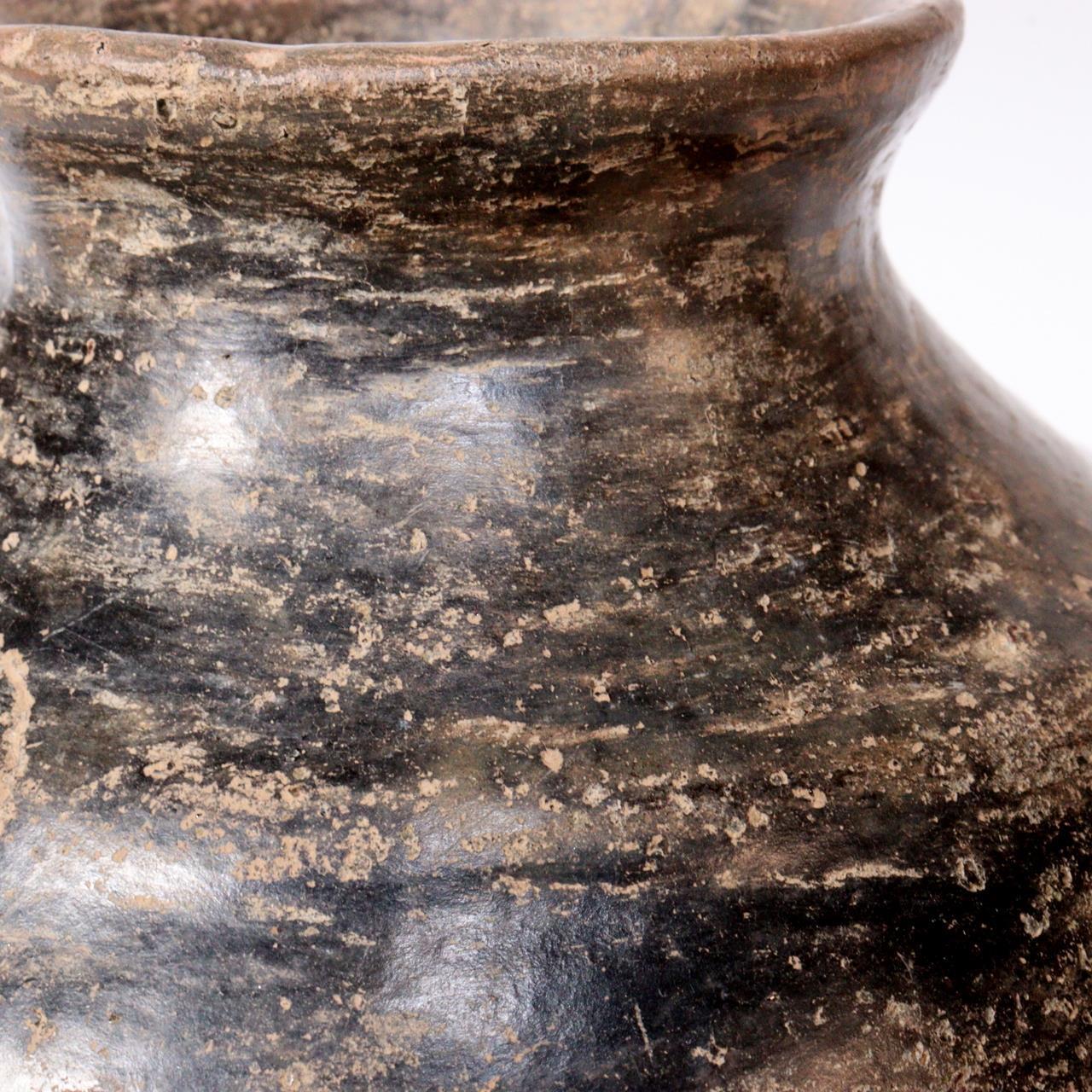 Pre-Inca South American Pottery with Unique Line Engraving vase Jar Antique MV13