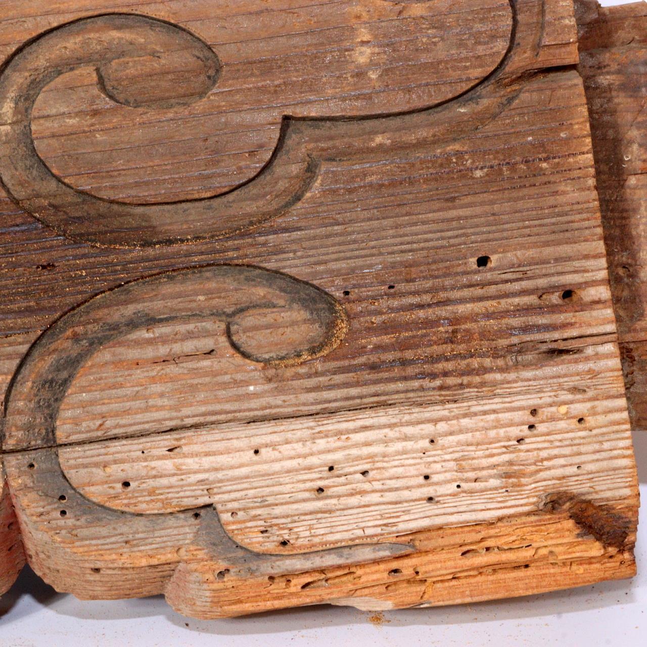 Antique Wooden Temple Bracket (Kibana) - Traditio Shinto Temple decoration WO357