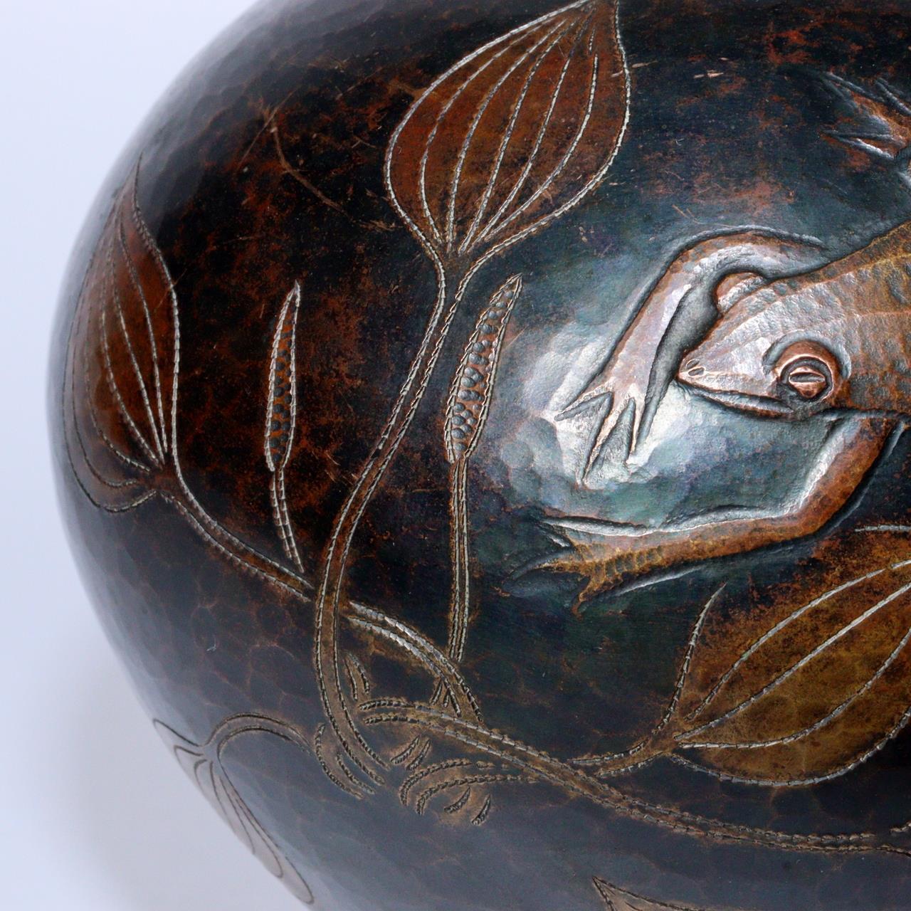 Unique Hand-Hammered Bronze Vase with Frog and Leaves Design Japanese BV578