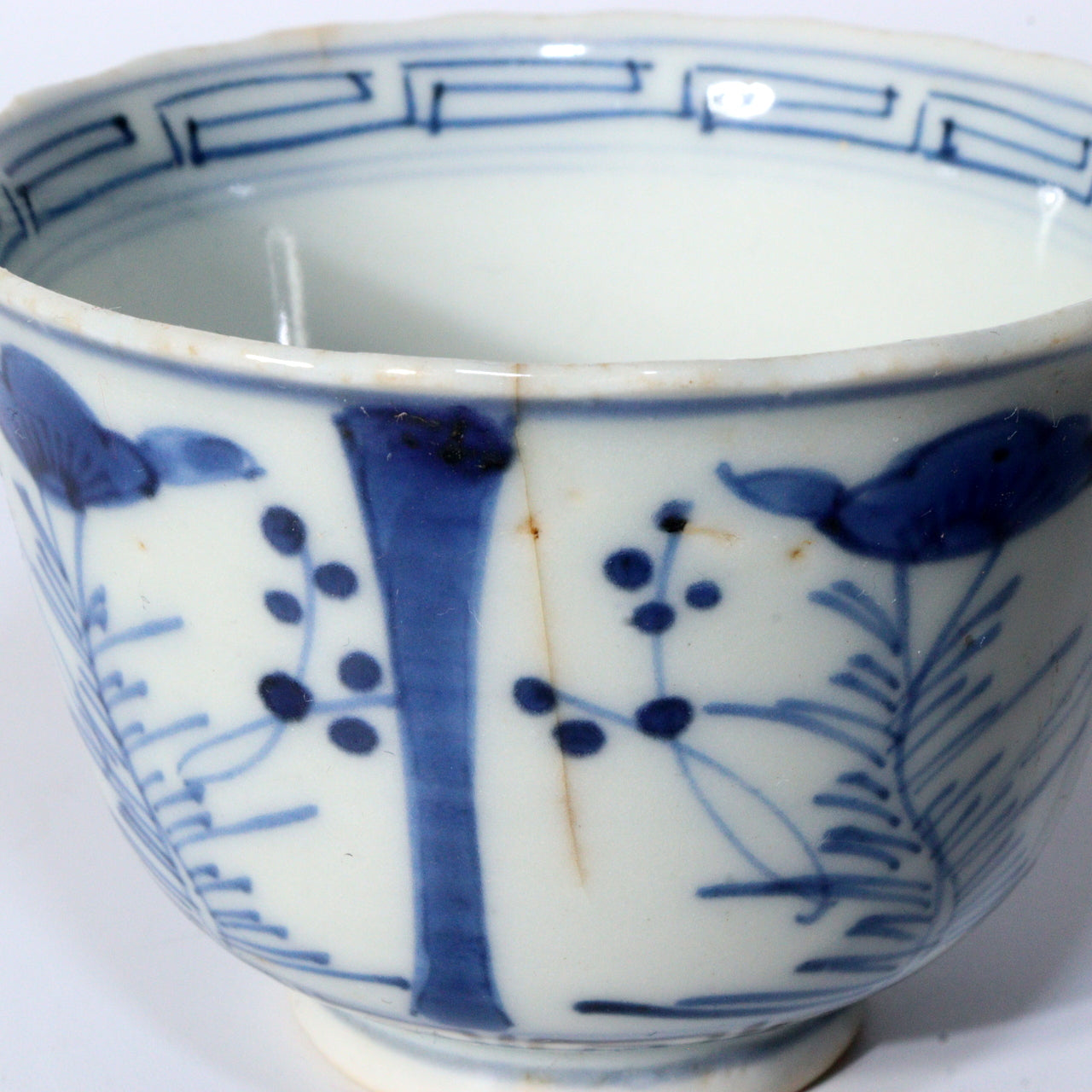 Antique Japanese Blue & White Porcelain Cups - Reference Pieces Soba choko IP112
