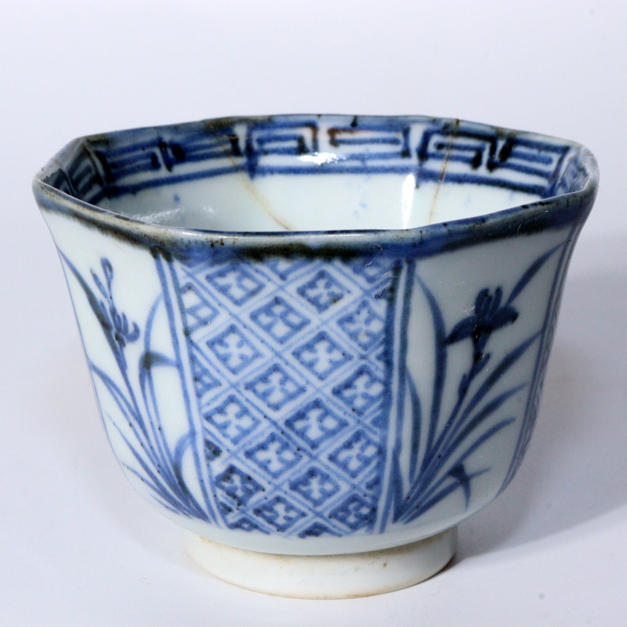 Antique Japanese Blue & White Porcelain Cups - Reference Pieces Soba choko IP112