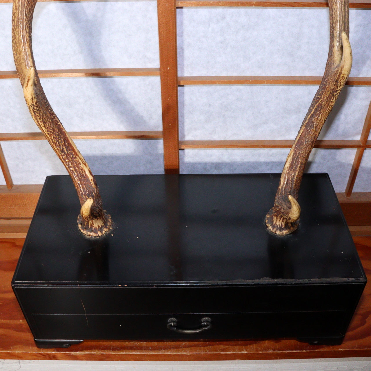 Japanese wooden Sword Rack Stand Deer antlers Kazuno Drawer Meiji era SWR348