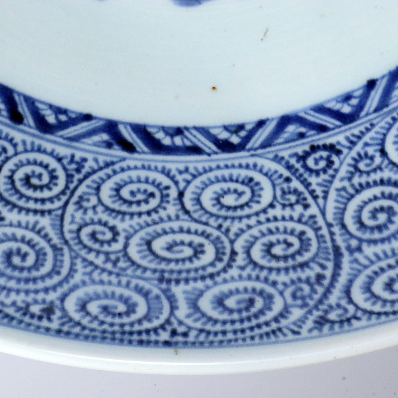 Large 18.1 Antique Japanese Imari Plate Octopus Vine Takokarakusa Pattern IP117