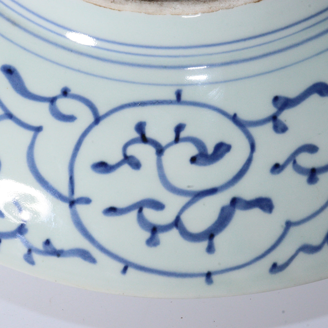 Large 18.1 Antique Japanese Imari Plate Octopus Vine Takokarakusa Pattern IP117