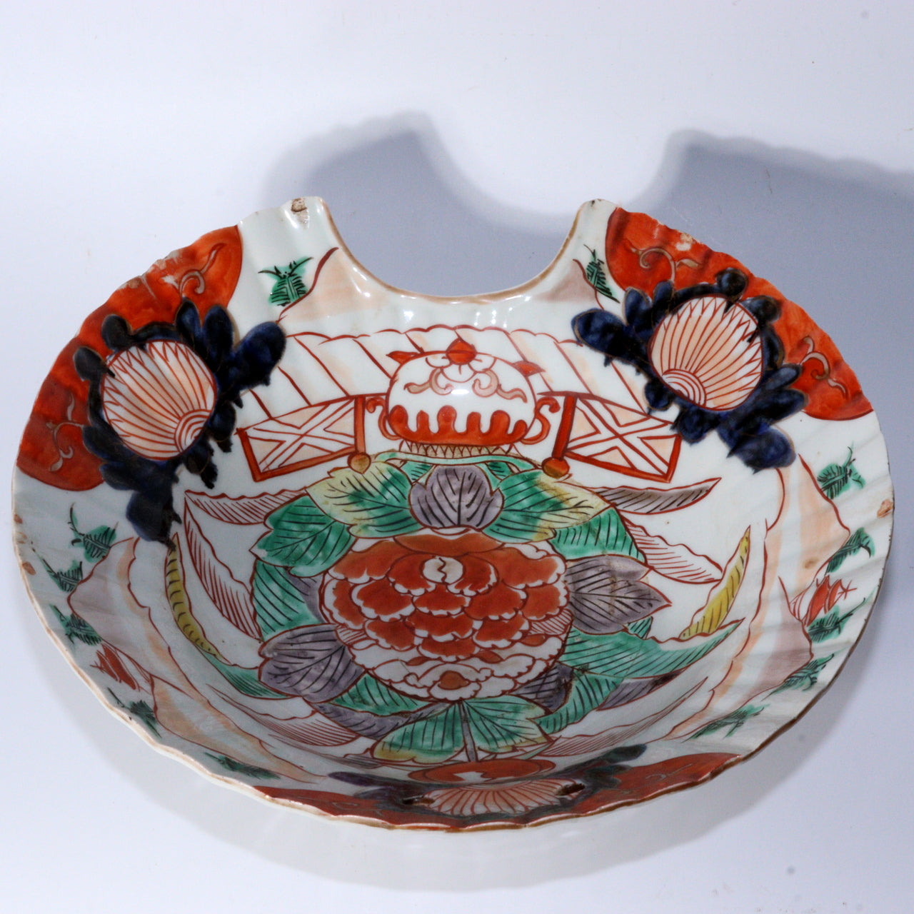 Antique Japanese Imari ware Ko-Imari Polychrome Higezara Shaving Bowl 17C Arita Porcelain