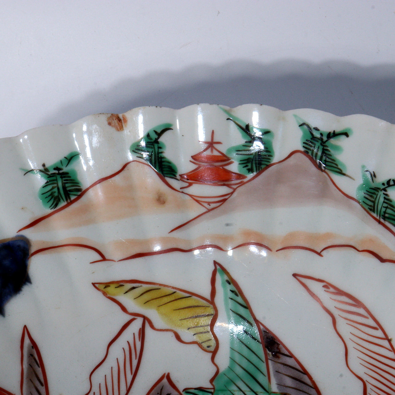 Antique Japanese Imari ware Ko-Imari Polychrome Higezara Shaving Bowl 17C Arita Porcelain