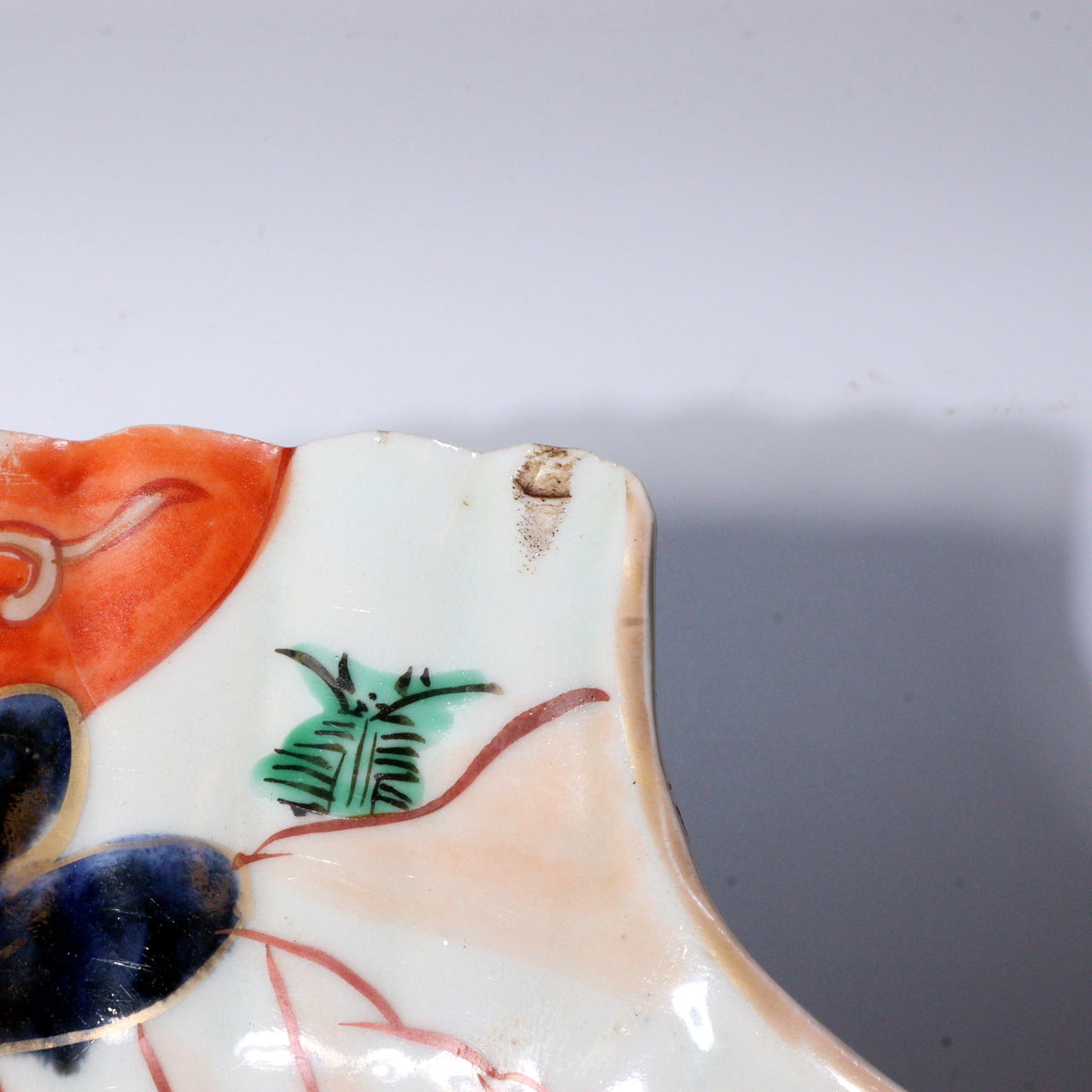 Antique Japanese Imari ware Ko-Imari Polychrome Higezara Shaving Bowl 17C Arita Porcelain