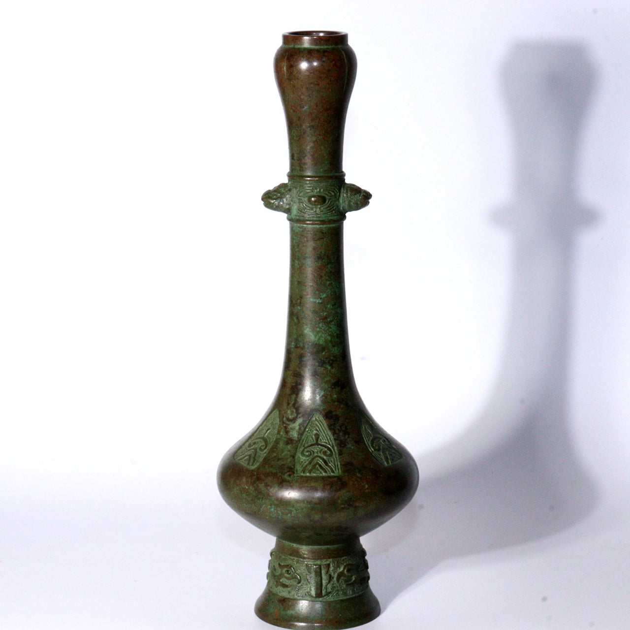 Japanese Bronze flower vase Ichinose Soushin signed w / box BV595