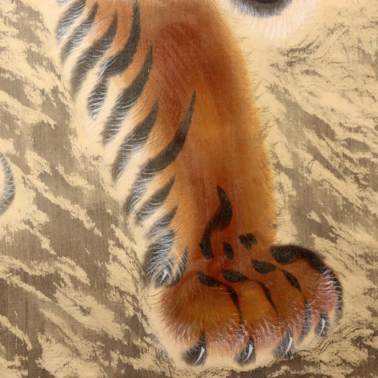 Japanese Hanging Scroll Kakejiku Tiger Painting on Silk with Signed Box ASO4084