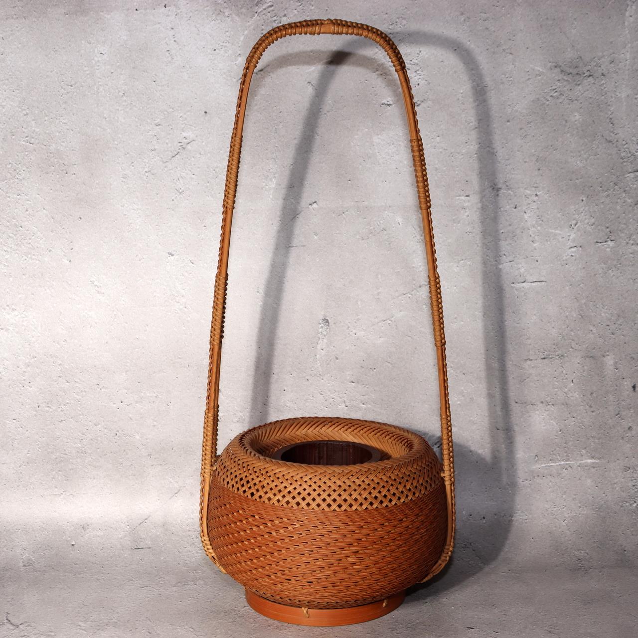 Japanese Bamboo Flower Basket Hanakago Vase Keizo Yagisawa Signed Artist BVO6412