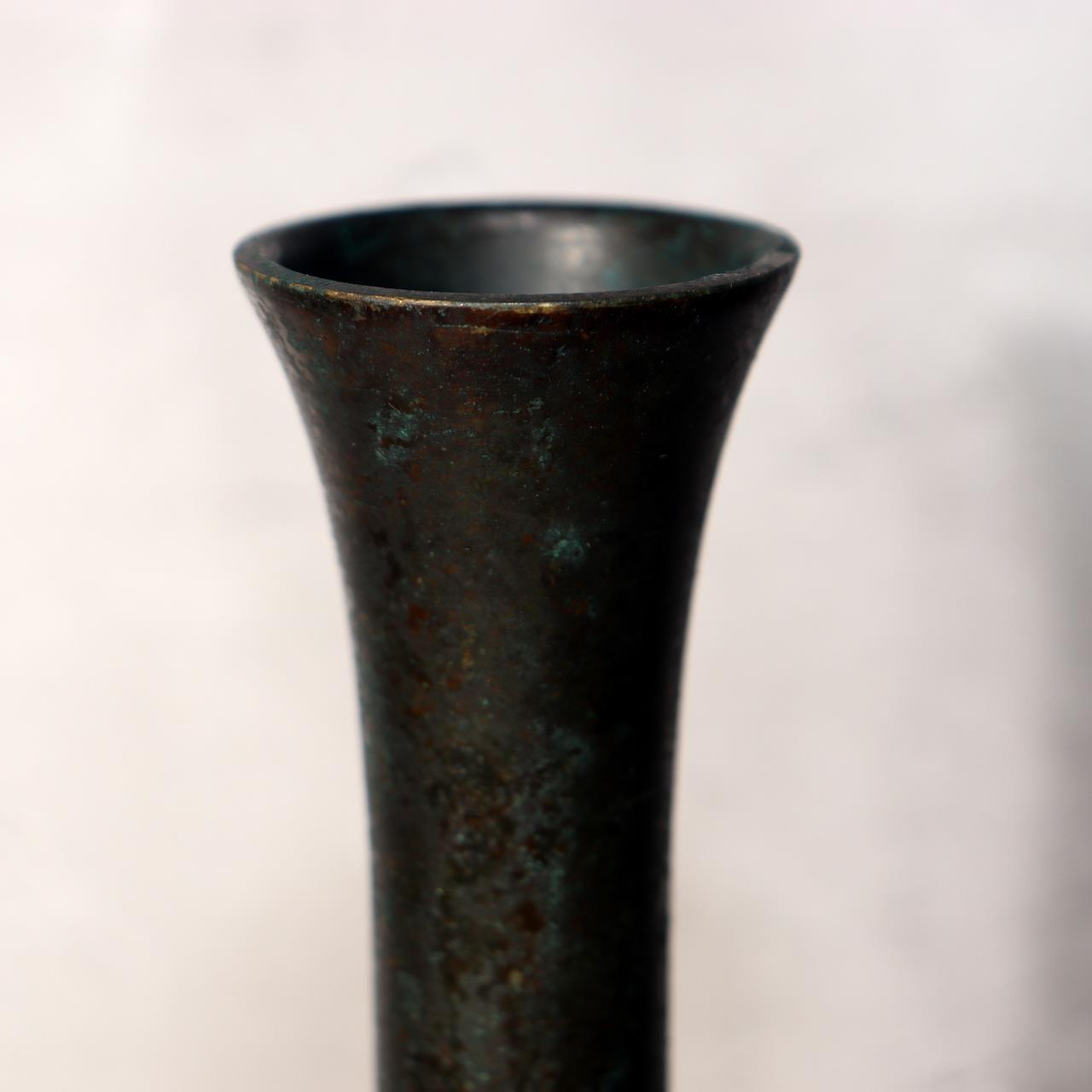 Japanese Bronze Flower Vase Long Neck Green Patina Ikebana Art BV6876
