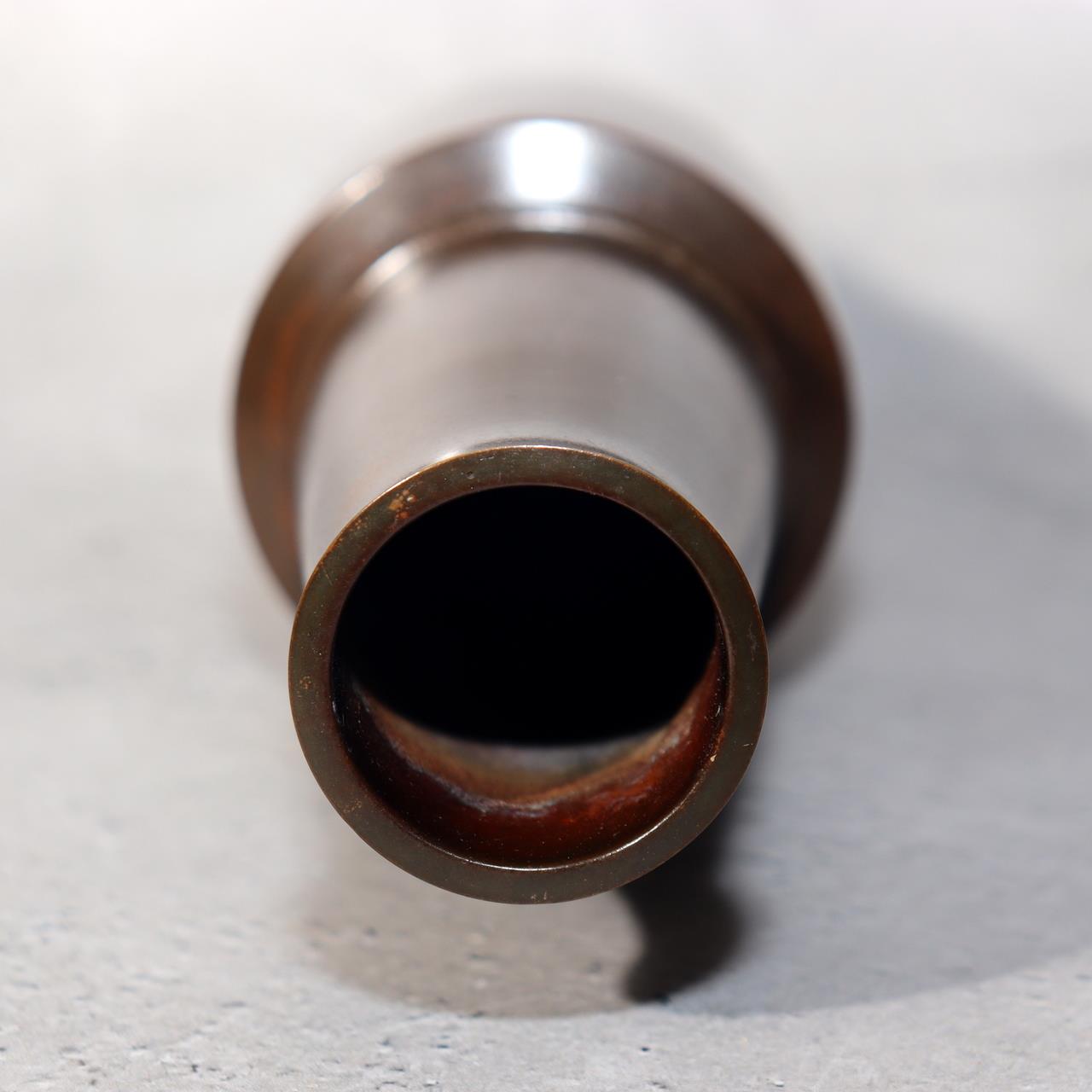 Japanese Bronze Flower Vase Signed artist Tomiyasu Aida Metal Art Ikebana BV6884