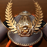 Japanese Samurai Kabuto Helmet Ornament with Stand & Black lacquer Box May Doll10