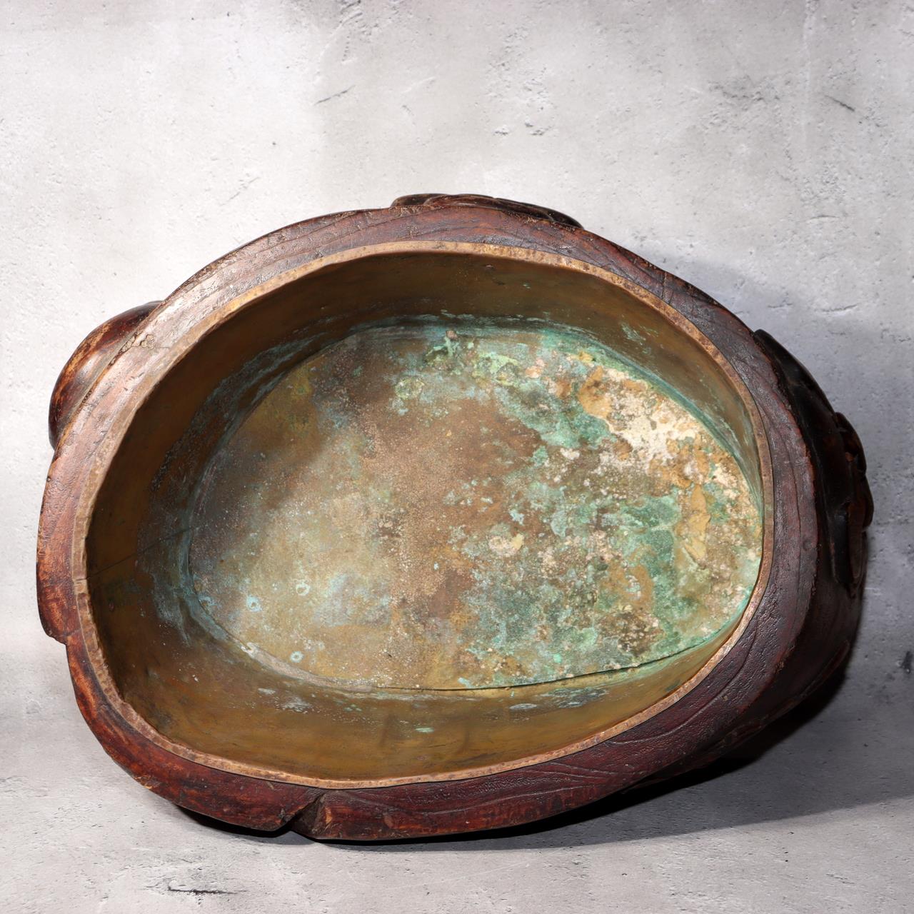 Japanese Wooden Hibachi Brazier Hand-Carved Cat, Lion, Daruma & Noh Mask WO4854