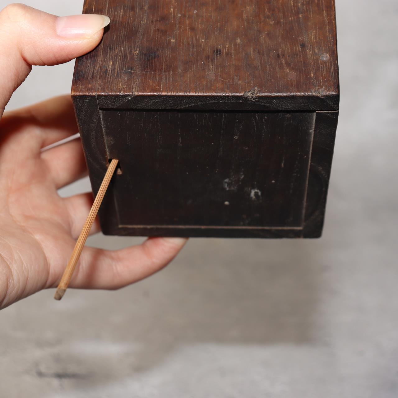 Japanese Antique Wooden Omikuji Fortune Sticks Box Shinto Shrine Temple Mingei2