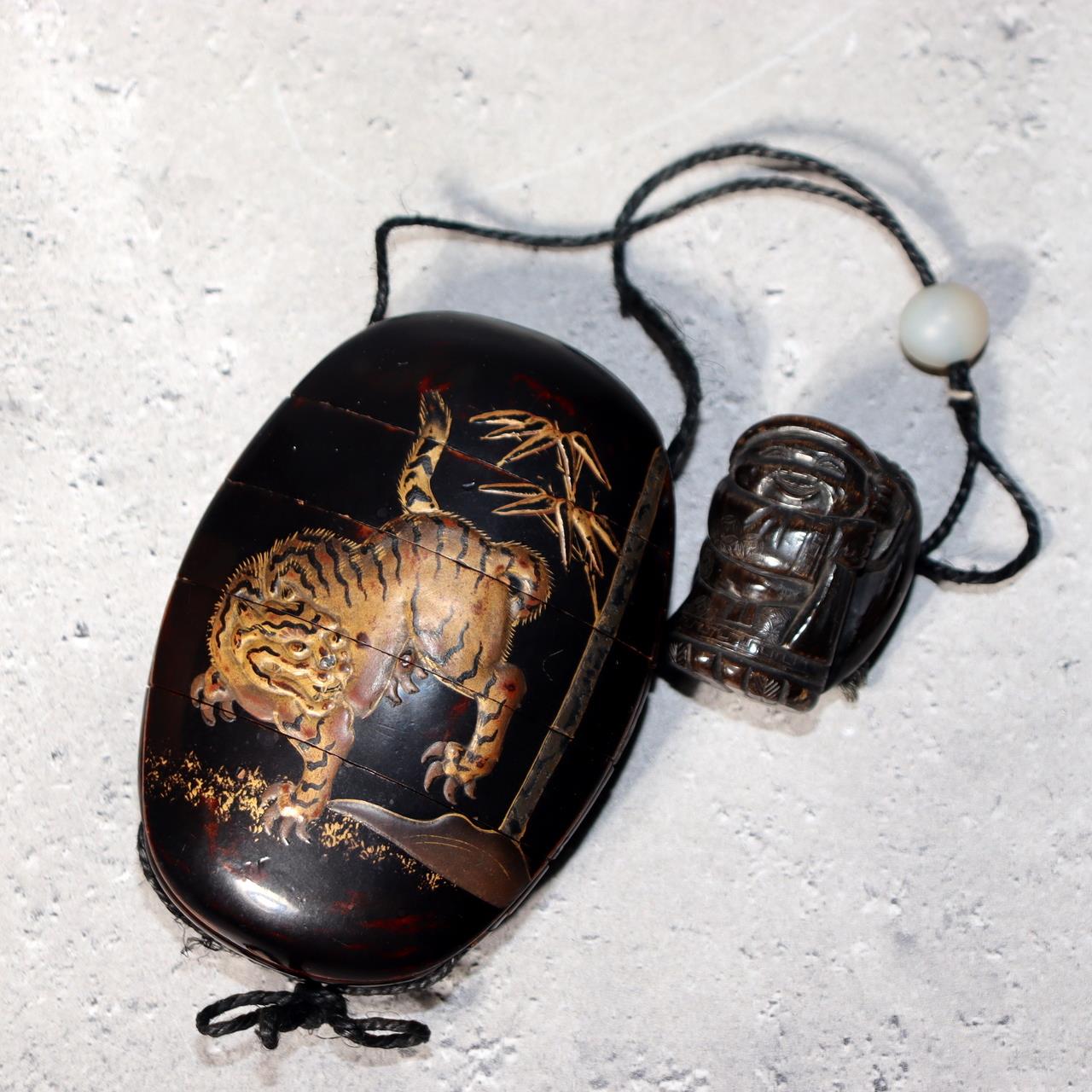 Japanese Antique Inro Set Gold Makie Tiger Wood Netsuke Ojime Lacquer Wajima0