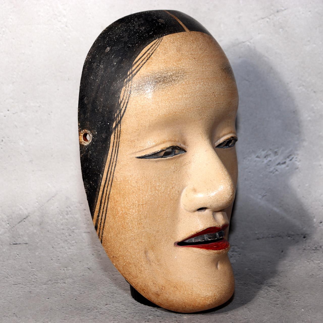 Japanese Wooden Noh Mask Koomote Fukai Female Hand Carved Signed Vintage2