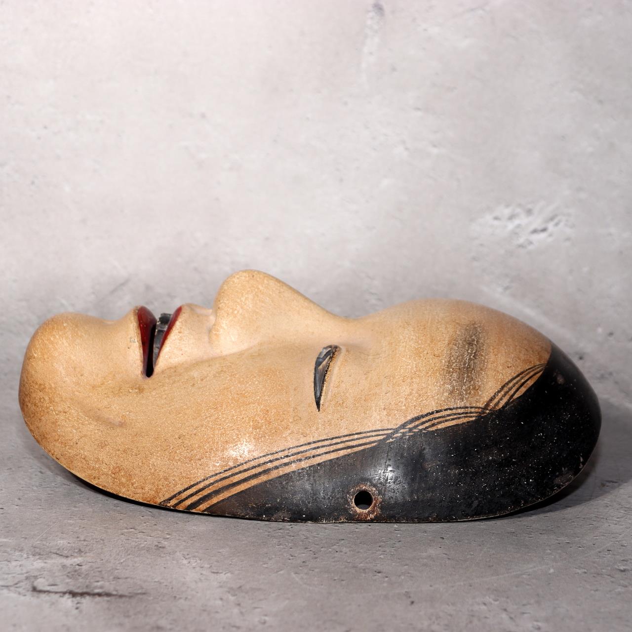 Japanese Wooden Noh Mask Koomote Fukai Female Hand Carved Signed Vintage10