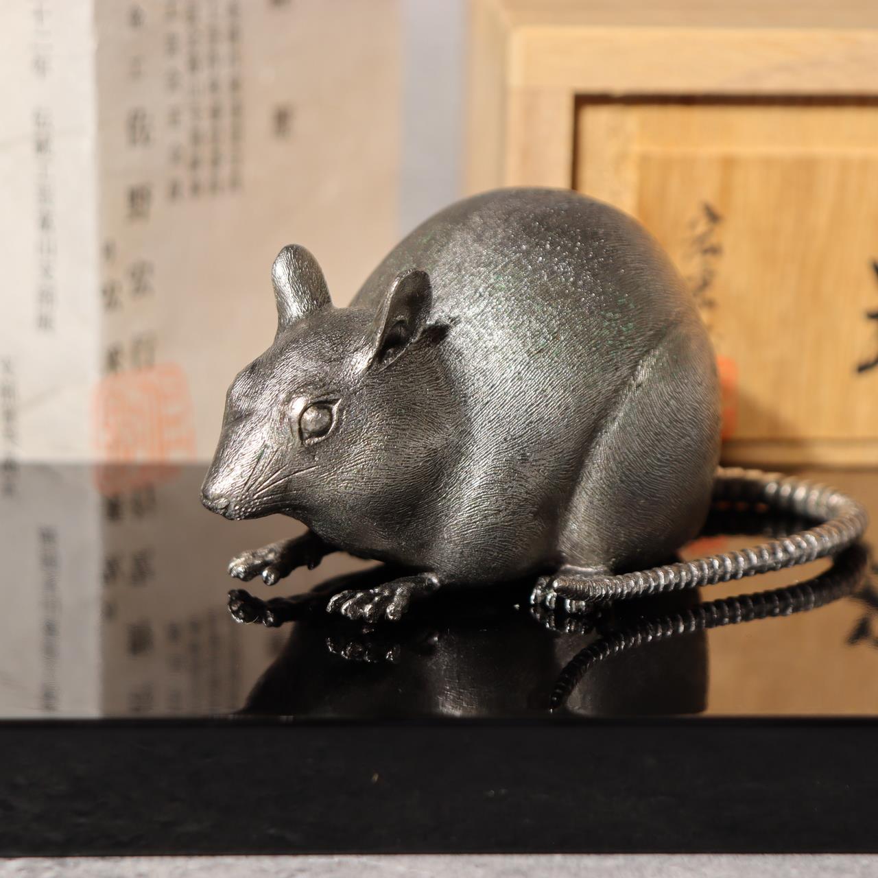 SANO HIROYUKI Japanese Bronze Mouse Figurine Sculpture signed w / Box BOS9850