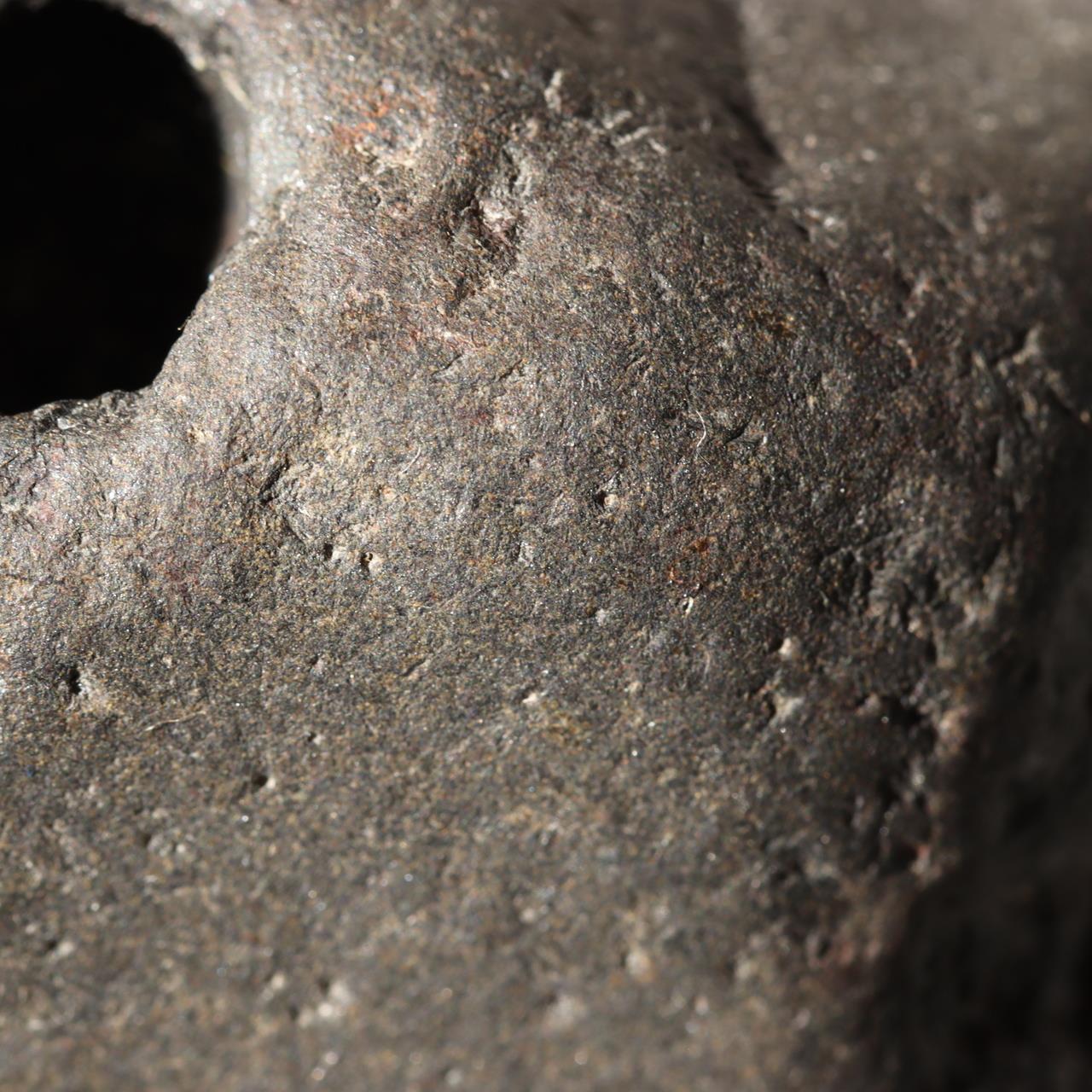 Iron Meteorite Natural Hole Sculptural Regmaglypts Space Rock Heavy 2.9kg SS22018