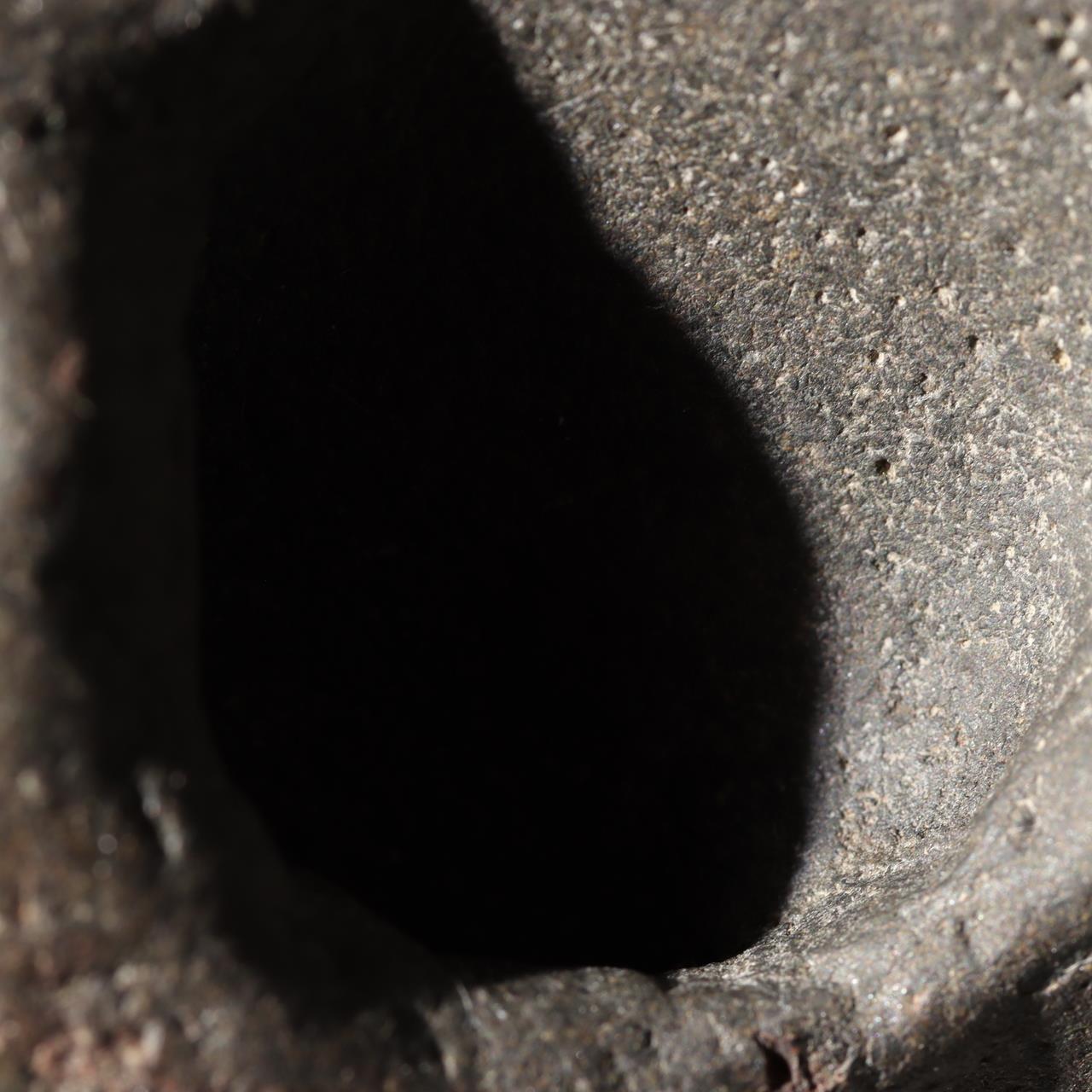 Iron Meteorite Natural Hole Sculptural Regmaglypts Space Rock Heavy 2.9kg SS22013