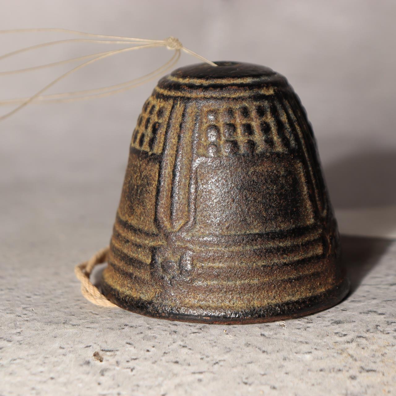 Japanese Vintage Cast Iron Wind Chime Furin Temple Lantern Bell Rustic BOS9959