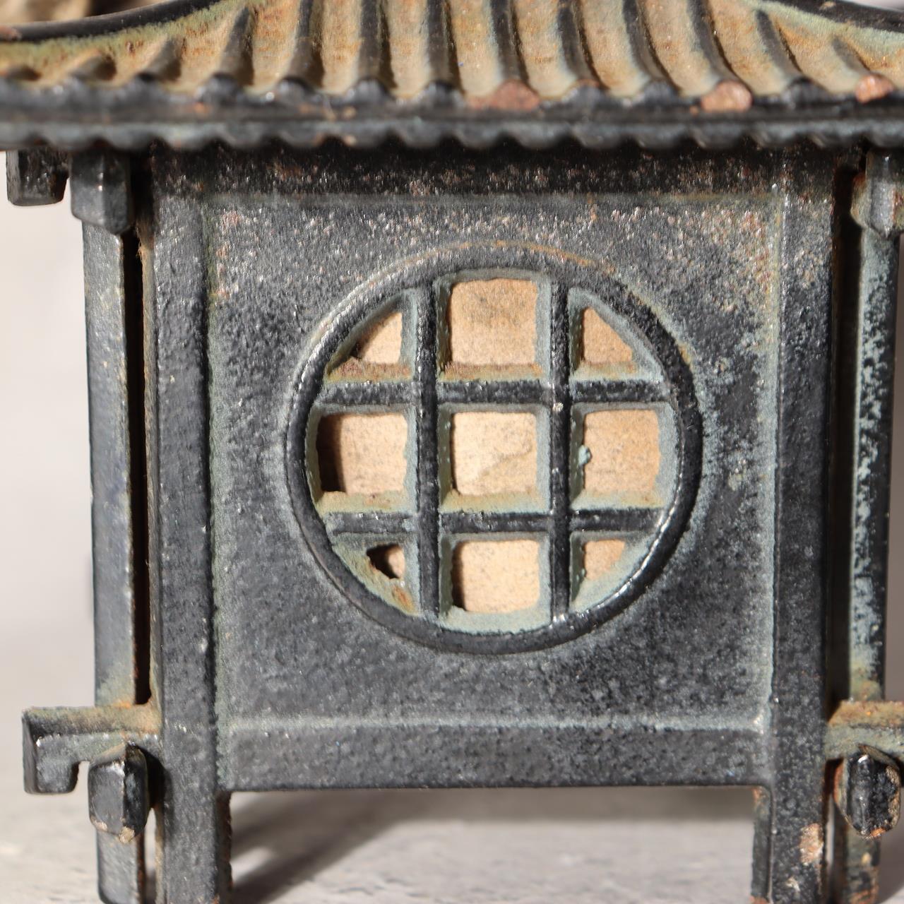 Japanese Vintage Cast Iron Wind Chime Furin Temple Lantern Bell Rustic BOS99514