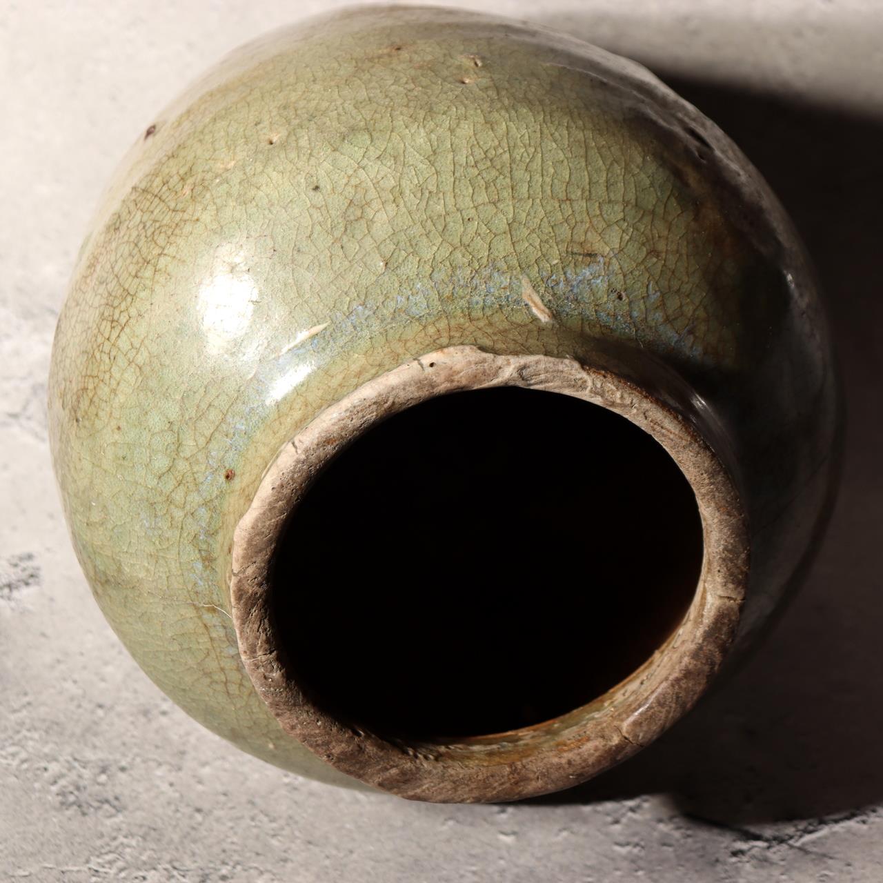 Antique Japanese Kyushu Pottery Jar Tsubo Green Ash Glaze Edo Era Wabi-sabi8