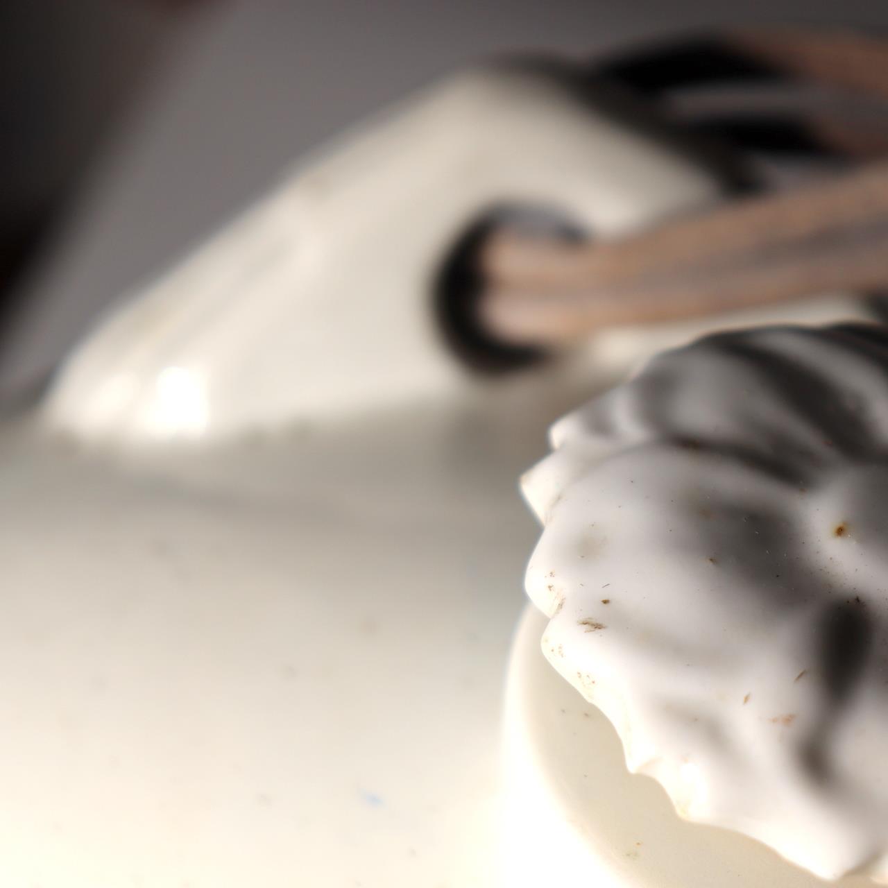 Large Japanese Porcelain Sake Barrel Server Taru Masamune Blue White 33cm 6.2kg15