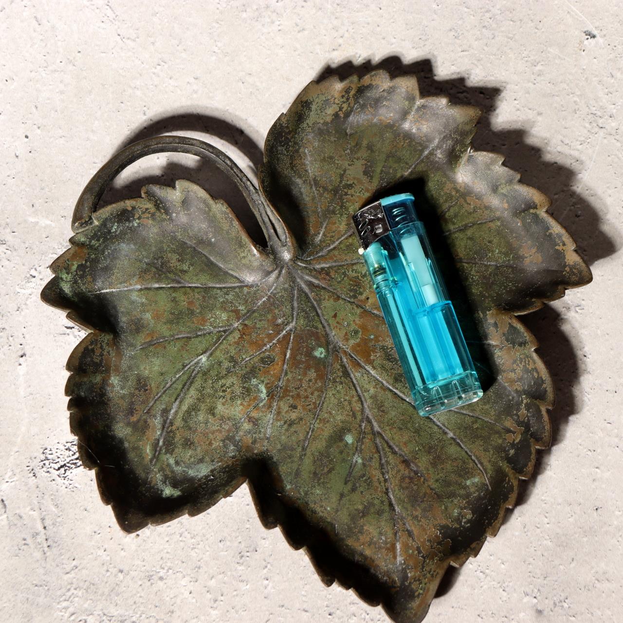 Japanese Vintage Bronze Leaf Plate Tray Grape Vine Verdigris Patina 20cm BOSa0310