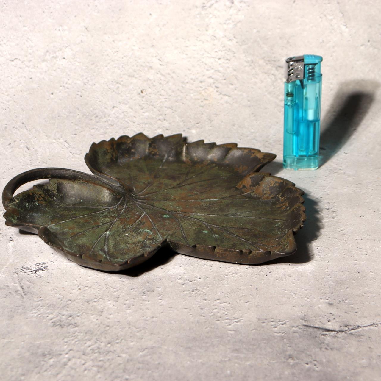 Japanese Vintage Bronze Leaf Plate Tray Grape Vine Verdigris Patina 20cm BOSa031