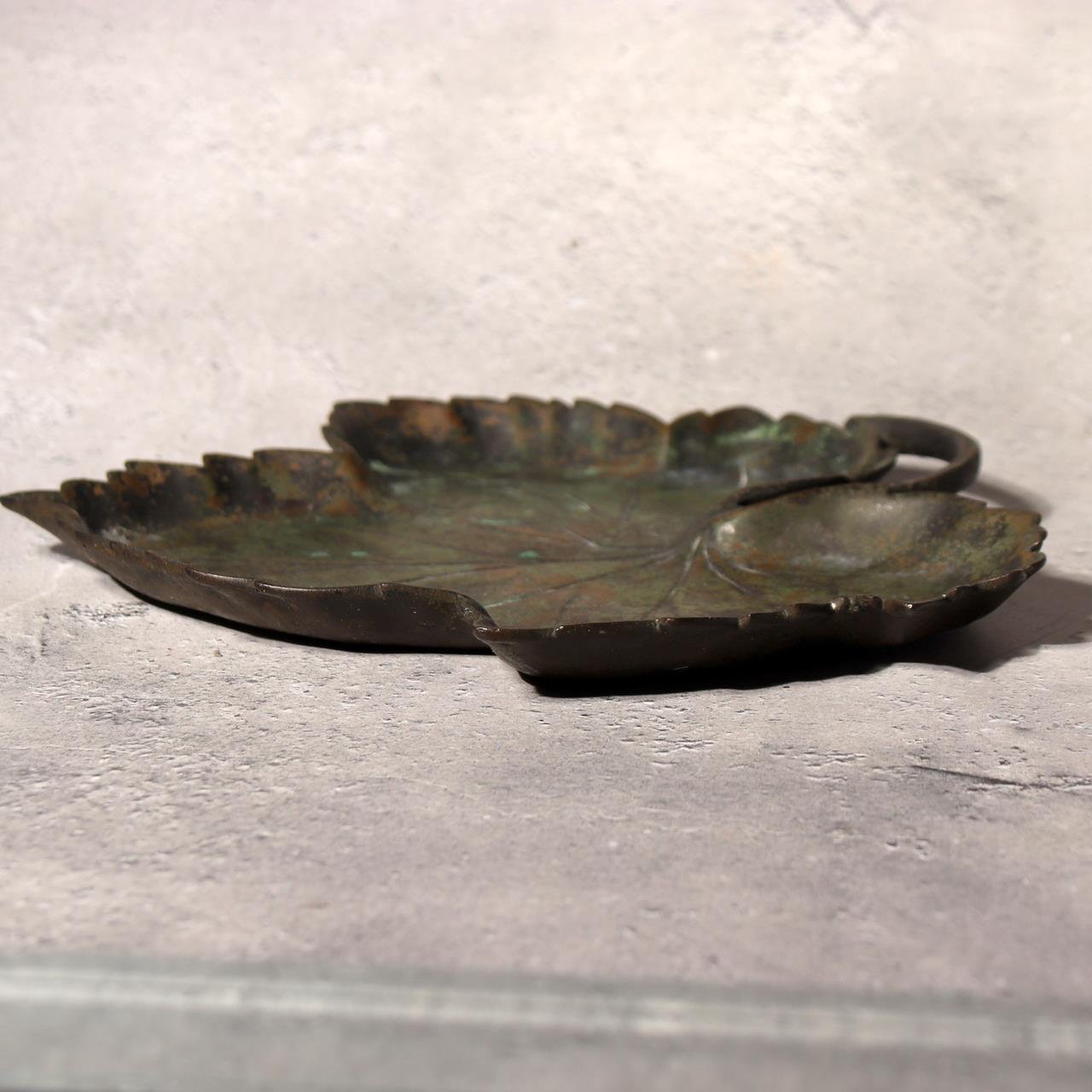 Japanese Vintage Bronze Leaf Plate Tray Grape Vine Verdigris Patina 20cm BOSa033