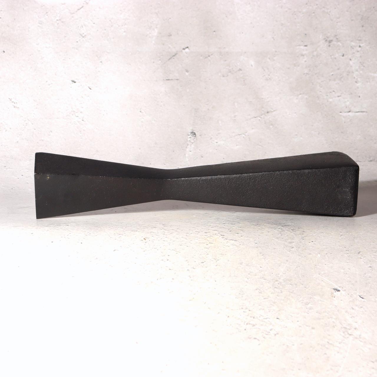 Japanese Nanbu Tekki Cast Iron Flower Vase Modern Twist Minimalist Ikebana BV7188