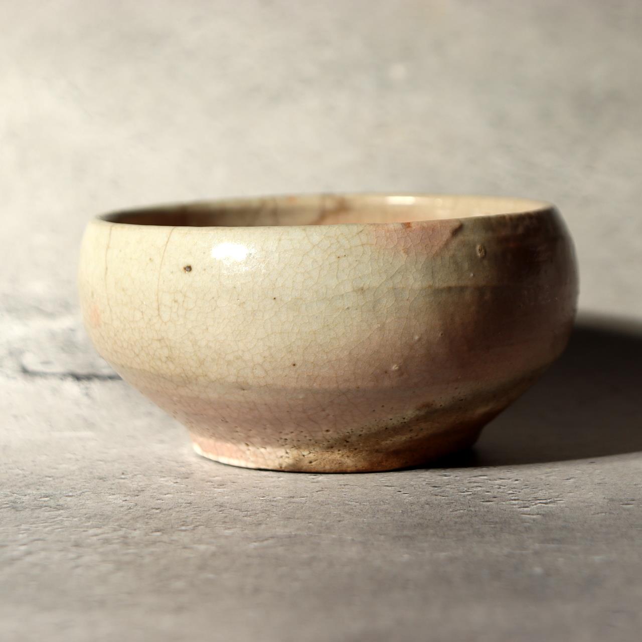 Reserved / / Antique Korean Bowl Joseon Dynasty 17thC Katade Hard Glaz KRS1741