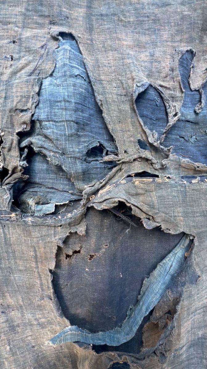 Authentic Japanese Antique BORO Indigo Patchwork Textile Moon Motifs Folk Cloth9