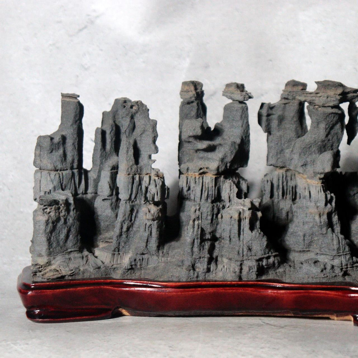 Vintage Japanese Keirin Suiseki Viewing Stone Mountain Scholar Rock with Base8