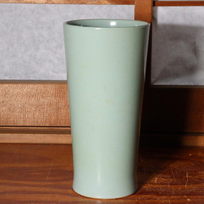 MIYANAGA TOZAN Japanese celadon porcelain vase signed w / box PV214