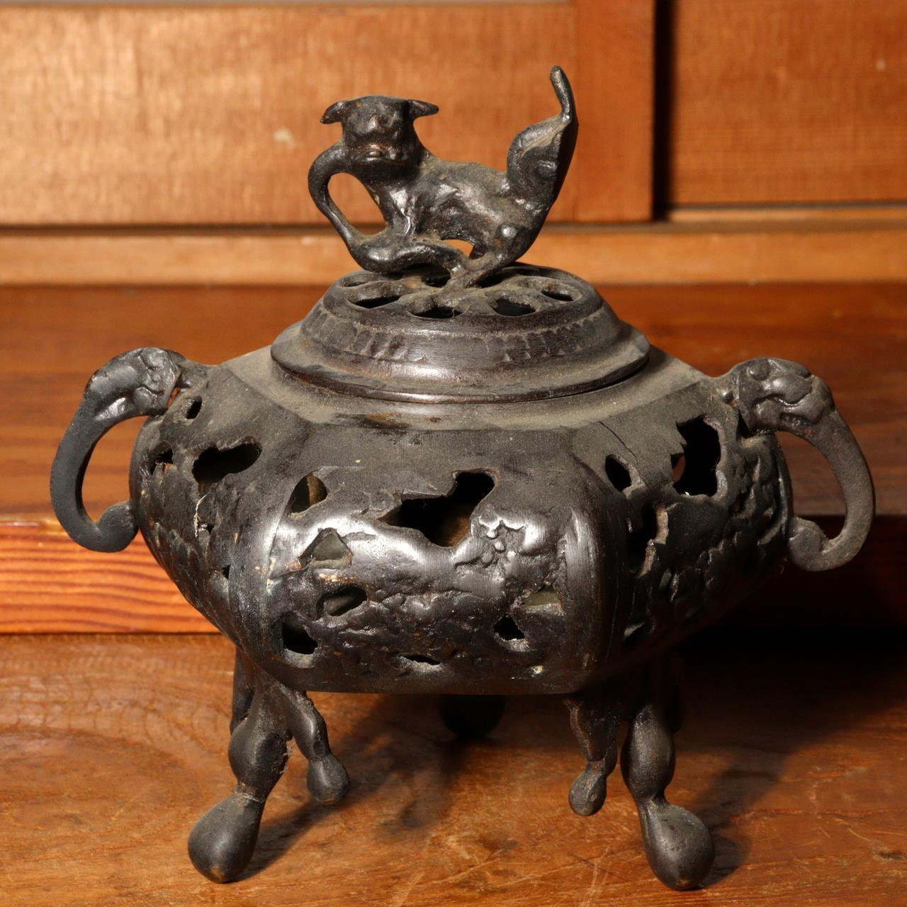 Japanese Bronze Incense Burner censer Lion design BOS622