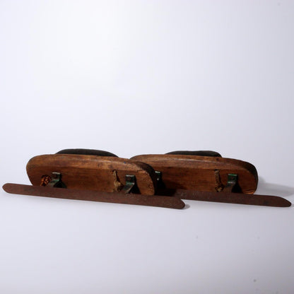 Antique Ice skating shoes wooden Geta Clogs Skates Japanese blacksm Signed WO376