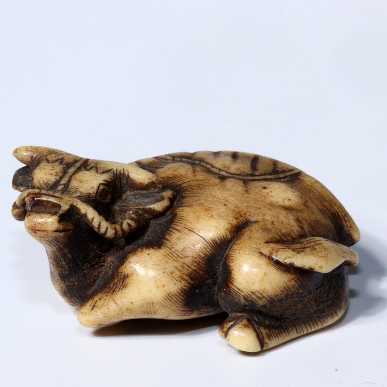 Japanese Antique Kazuno Netsuke Cow cattle Edo period NW263