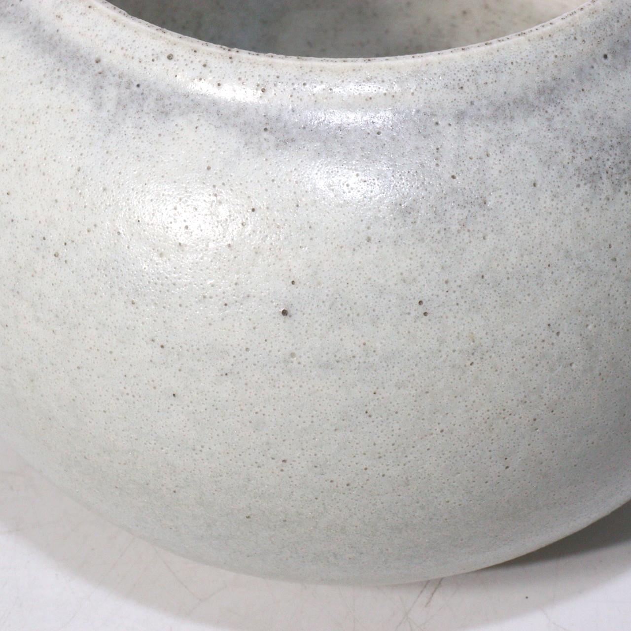 Taizo Yamada round vase Japanese Ceramic High-Quality Glaze Similar to Jun Kiln