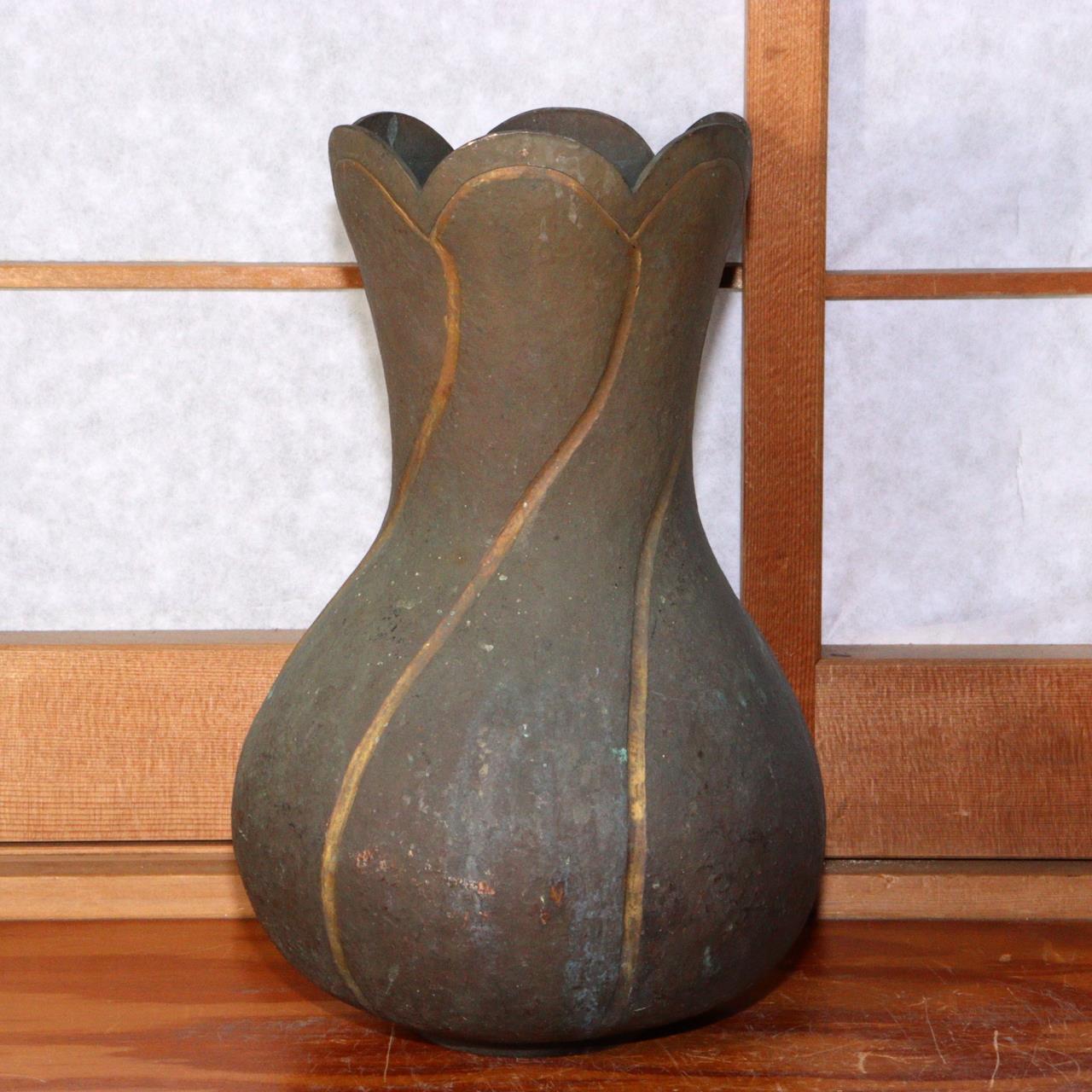 Japanese Vintage Bronze vase Flower signed Contemporary Art BV479