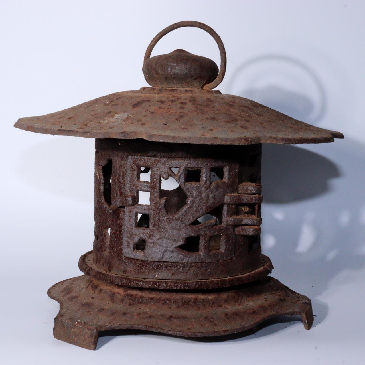 Japanese Iron Hanging lantern watermark temple Buddhism BOS856