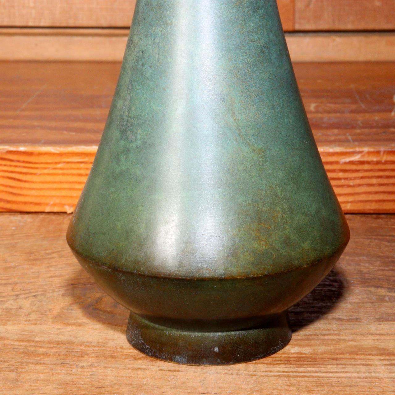 Japanese Bronze flower vase Ichinose Soushin signed w / box BV503