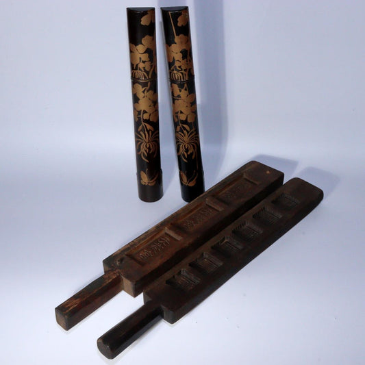 Japanese wooden lacquer 2 Folding screen hanging and 2 Confectionery mold